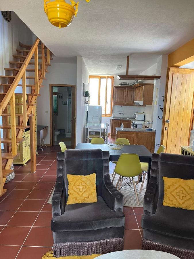Patio Da Estrela - Chales Moura Penhas da Saúde Екстериор снимка
